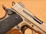 SIG Sauer 1911 Fastback Emperor Scorpion Carry (4.2-inch, 45 ACP, FDE) - 8 of 13