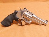 Smith and Wesson Model 629-6 (44 Magnum, 4-inch N-Frame, Springfield, Mass) - 6 of 9