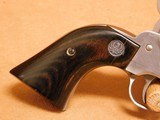 Ruger New Model Single-Six (.22 LR, Stainless) - 8 of 11