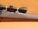 Weatherby Mark V Accumark Ultra Lightweight (270 Win, 24-inch Fluted Barrel & Bolt, Grey/Gray & Black Stock) - 3 of 13