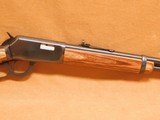 LIKE NEW Winchester Model 9422 (22 Short, Long, & LR, 20-inch, Laminate Stock) - 3 of 12