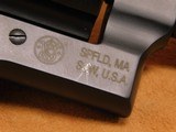 Smith and Wesson Governor w/ Night Sight (45/410, 162410) S&W - 10 of 12