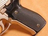 SIG Sauer P226 (Electroless Nickel, West Germany, Herndon VA) 9mm 1989 - 2 of 17