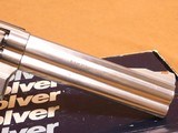 Smith and Wesson Model 686-3 w/ Box (6-inch, 357 Magnum, Stainless) - 9 of 10