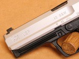 Heckler and Koch USP 40 (STAINLESS/Black, Box, 2 Mags) H&K HK USP40 S&W Smith Wesson - 5 of 12