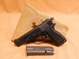 Canadian Inglis Mk 1 Browning Hi-Power w/ Holster, 2 Mags (IT Serial) WW2