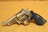 Smith and Wesson Model 29-2 (Nickel 4-inch .44 Magnum) S&W - 1 of 11