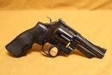 Smith and Wesson Model 28-2 (Blued 4-inch .357 Magnum) S&W - 6 of 13