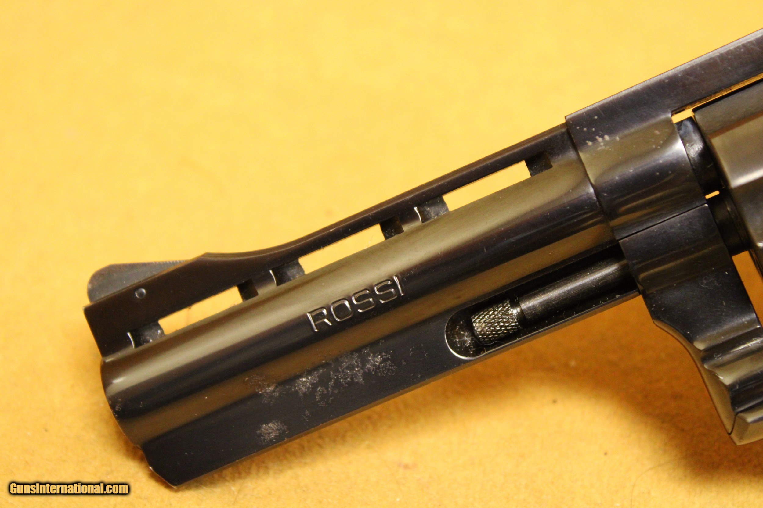 Rossi Model 851 (38 Special/Spl, 4-inch, Vent Rib, Blued) M851