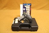 Bond Arms BackUp Derringer (45 ACP, 2.5-inch, BABU) Back Up - 1 of 5