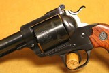 Ruger New Model Super Blackhawk BISLEY Blued w/ Box (44 Magnum, 7.5-inch) - 4 of 9