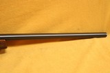 Weatherby Vanguard Deluxe (300 Wby Magnum, 24-inch, 3+1) - 4 of 12