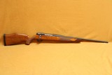 Weatherby Vanguard Deluxe (300 Wby Magnum, 24-inch, 3+1) - 1 of 12