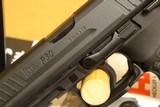 HK P30S V3 DA/SA 9MM (81000111) Heckler & Koch VP9 - 2 of 6