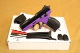 NEW Ruger SR22 (.22 LR PISTOL, PURPLE, 3606) - 1 of 3