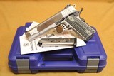 Smith and Wesson SW1911 E Series 45 ACP Auto S&W 108482 1911 1911E SW1911E - 1 of 11