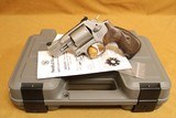 NEW Smith and Wesson 686 Performance Center 7 Shot 357 Magnum 170346 S&W PC - 1 of 6