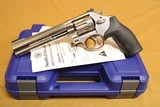 NEW Smith and Wesson Model 617-6 (10-shot 22LR 6-inch) 160578 S&W - 1 of 3