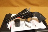 Ruger New Model Blackhawk Convertible (22 LR/Magnum, Blued) 0623 - 2 of 8