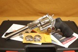 NEW Ruger Super Redhawk w/ Rings (44 Magnum, 7.5-inch) 5501 - 1 of 2
