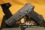 SIG SAUER SP2022 (Black Nitron 3.9in 9mm 15rd Pistol) E2022-9-B - 2 of 12