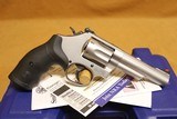 Smith & Wesson Model 66-8 Combat Magnum (357 Mag, 4.25 - 4 of 10