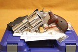 Smith and Wesson 629 Deluxe (.44 Revolver 3