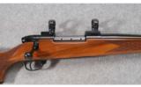 Weatherby Mark V Deluxe .300 WBY MAG - 2 of 7