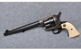 Colt Single Action Army - 3 of 3