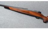 Weatherby Mark V .300 Win Mag - 5 of 7