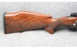 Winchester Model 70.300 WBY Pre 64 - 4 of 8