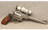 Ruger Super Red Hawk .44 Magnum - 1 of 2