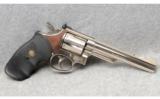 SMITH & WESSON 19-5 6
