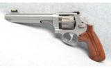 Smith & Wesson Performance Center Model 929 9mm - 2 of 3