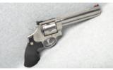 SMITH & WESSON Model 629-4 .44 Mag. - 1 of 2