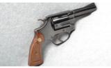SMITH & WESSON Model 36 Chief's Special .38 SPL - 1 of 2