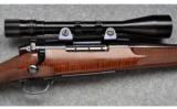 Weatherby ~ Mark V ~ .300 Weatherby Mag. - 2 of 9