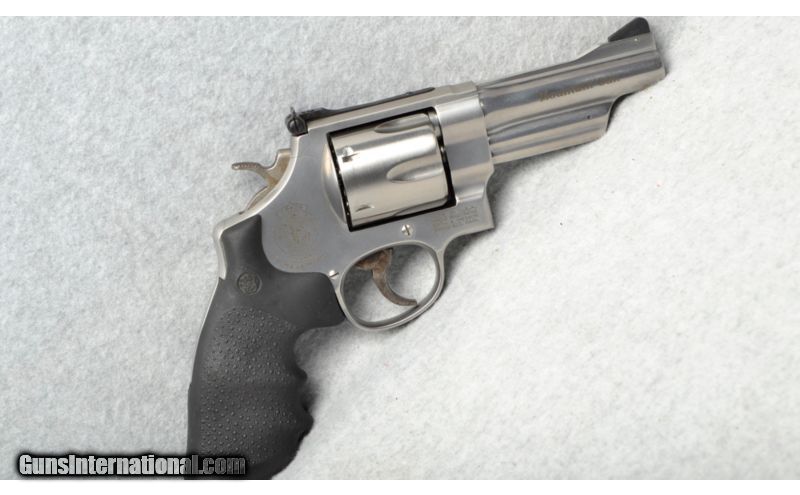 Smith & Wesson ~ 657-4 Mountain Gun ~ .41 Mag.