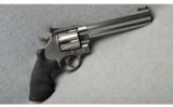 Smith & Wesson ~ 629 Classic ~ .44 Mag. - 1 of 2