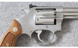 Smith & Wesson ~ Model 63 Stainless Kit Gun ~ .22 LR - 7 of 9