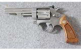 Smith & Wesson ~ Model 63 Stainless Kit Gun ~ .22 LR - 2 of 9