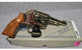 Smith & Wesson ~ Model 10-5 ~ .38 S&W Special - 15 of 15