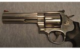 Smith & Wesson ~ 629-6 ~ .44 Magnum - 14 of 15