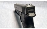 Glock ~ 21 Gen 4 ~ .45 Auto - 3 of 5