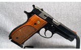 Smith & Wesson ~ 39-2 ~ 9mm Luger - 1 of 5