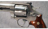 Smith & Wesson ~ 629-1 ~ .44 Magnum - 3 of 8
