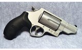 SMITH & WESSON ~ GOVERNOR ~ .45 Colt/.45 ACP/.410 GA - 1 of 4