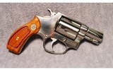 SMITH & WESSON ~ 60 ~ .38 S&W Special - 1 of 4