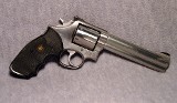 Smith & Wesson ~ 686 ~ .357 Magnum - 1 of 2