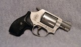 Smith & Wesson ~ 637-1 ~ .38 S&W Special